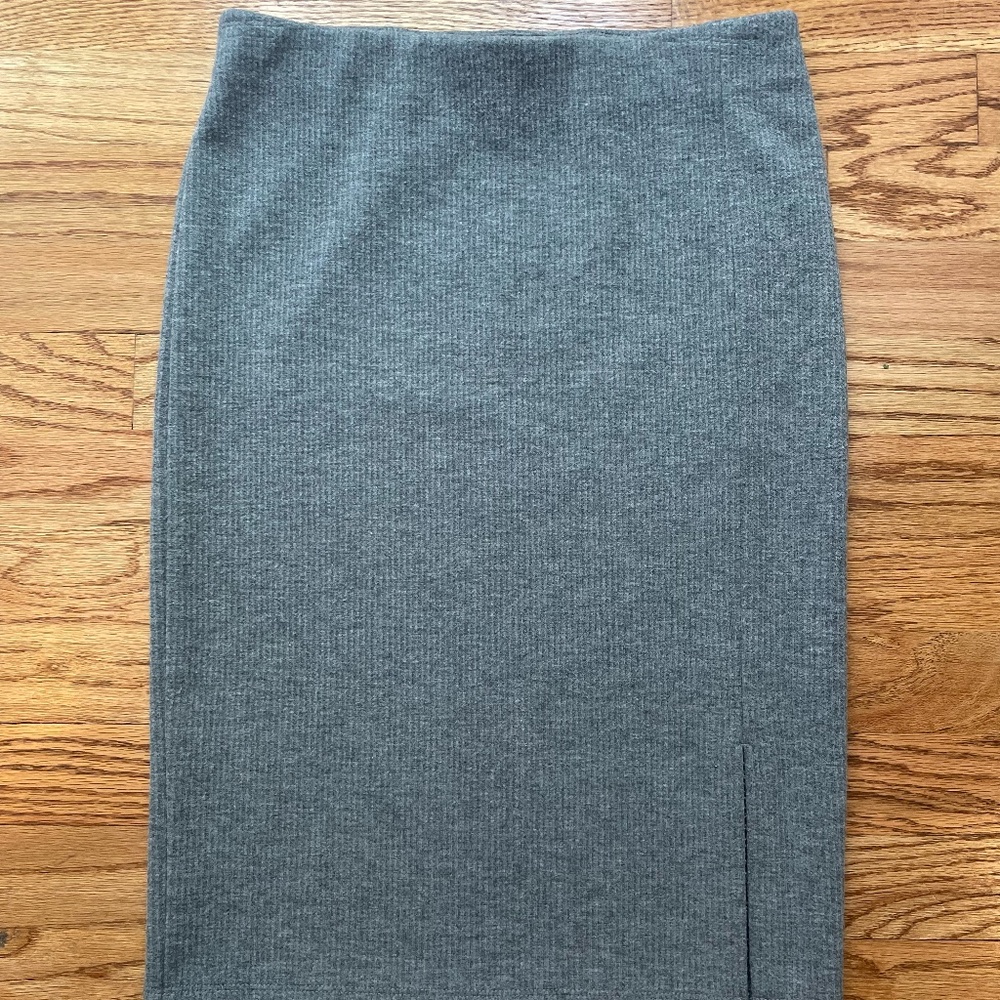 LOFT Petite Ribbed Knit Grey Pencil Skirt with Front Slit